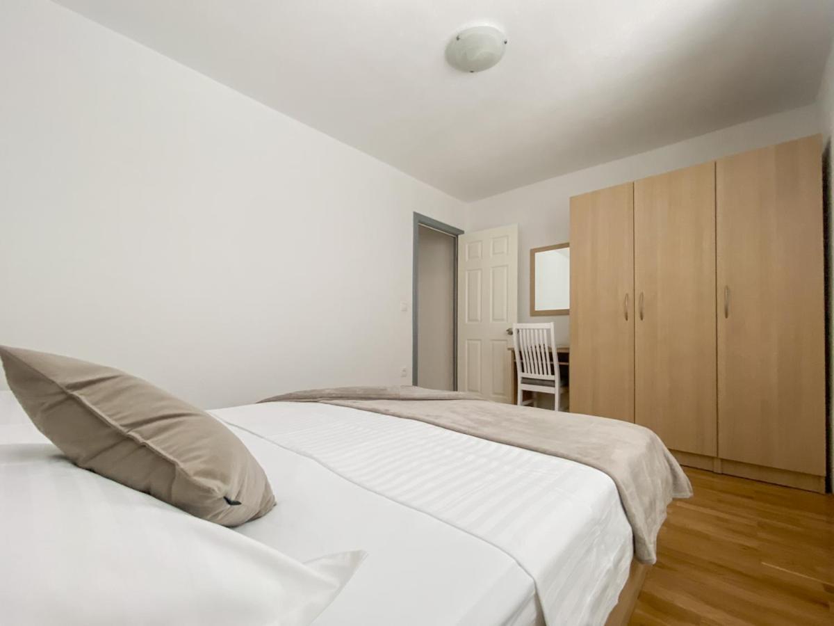 Apartments Paladin Makarska Eksteriør bilde