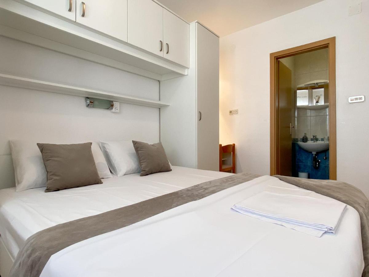 Apartments Paladin Makarska Eksteriør bilde