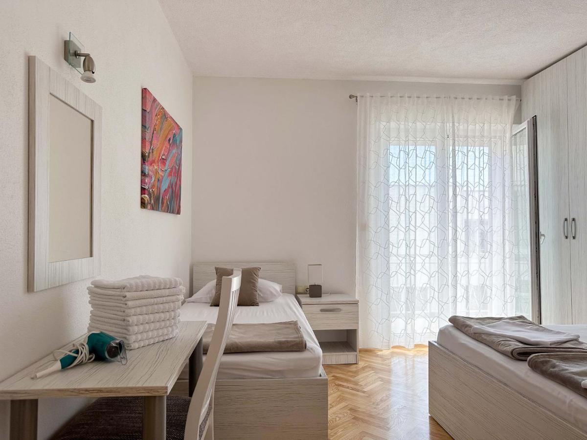 Apartments Paladin Makarska Eksteriør bilde