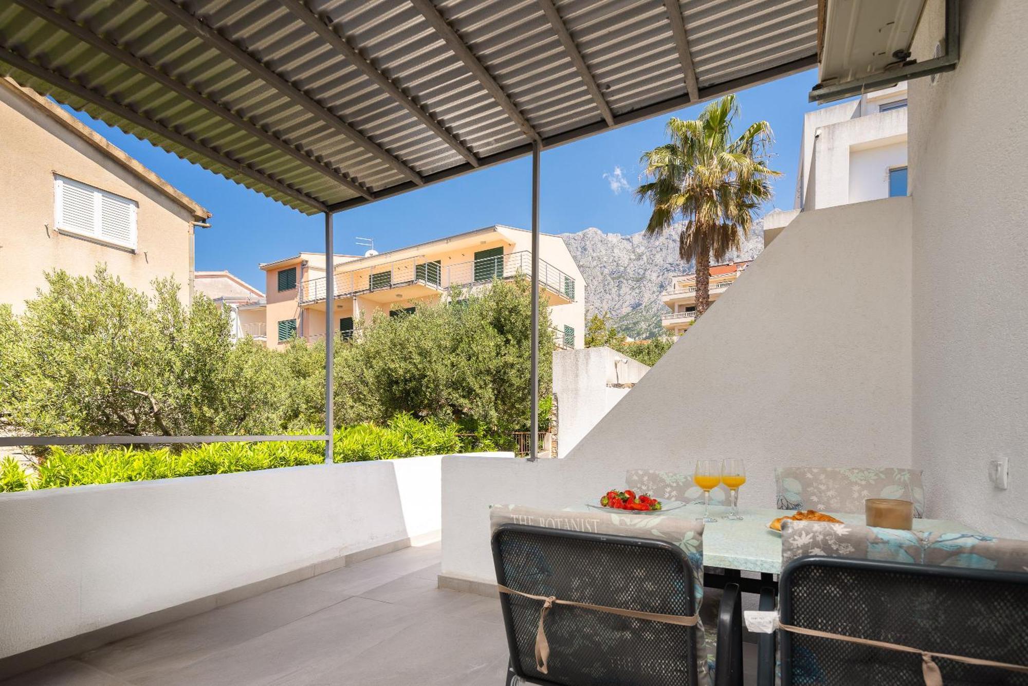 Apartments Paladin Makarska Eksteriør bilde