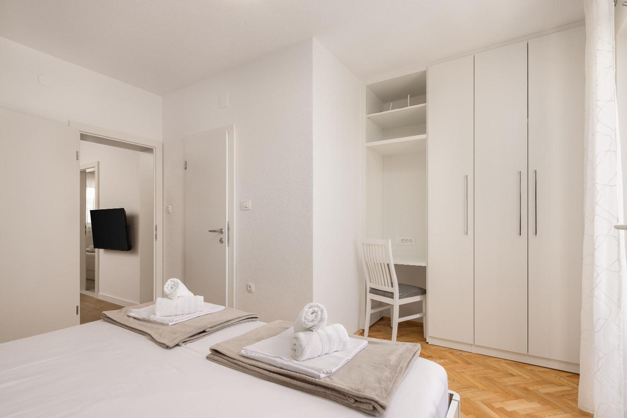 Apartments Paladin Makarska Eksteriør bilde